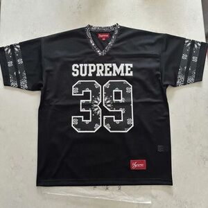 Supreme SS25 Bandana Print Football Mesh #39 Jerseys